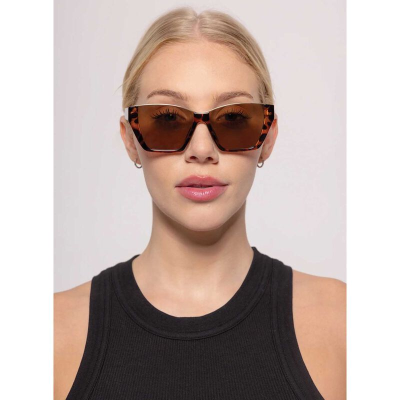 Otra Belle Sunglasses image number 1